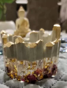 Floral T-light candle holder