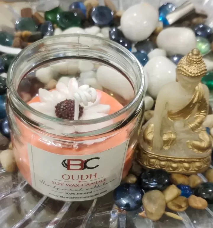🌿✨ Oudh Soy Wax Candle – A Touch of Luxury & Serenity ✨🌿 - Image 2